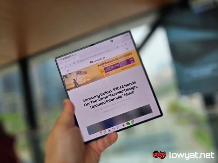 Samsung Galaxy Z Fold8 Ultra Review: The Thinness Remains Unreal 1 Samsung Galaxy Z Fold8 Ultra Review 1