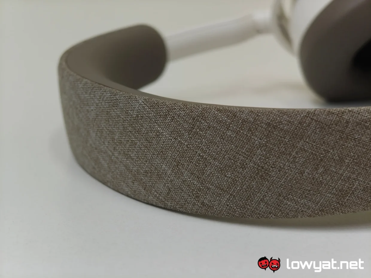 Sennheiser Momentum 5 Wireless Review: Falling A Little Short Of Perfection 9 Sennheiser Momentum 5 Review