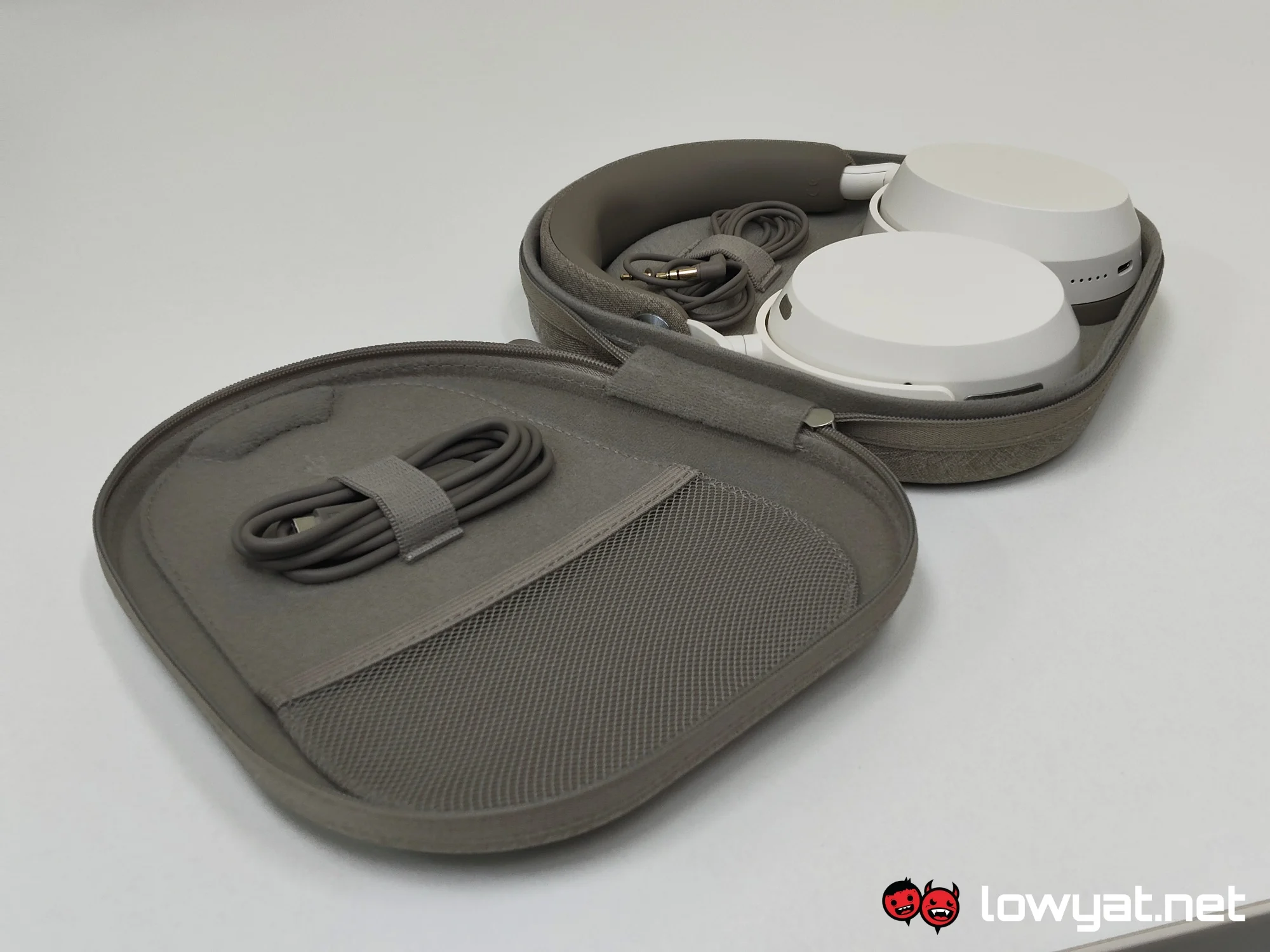 Sennheiser Momentum 5 Wireless Review: Falling A Little Short Of Perfection 12 Sennheiser Momentum 5 Review
