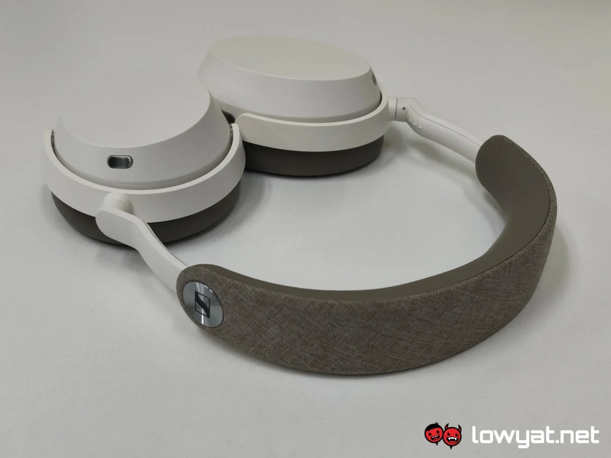 Sennheiser Momentum 5 Wireless Review: Falling A Little Short Of Perfection 3 Sennheiser Momentum 5 Review
