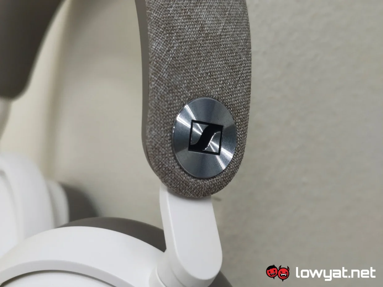 Sennheiser Momentum 5 Wireless Review: Falling A Little Short Of Perfection 8 Sennheiser Momentum 5 Review