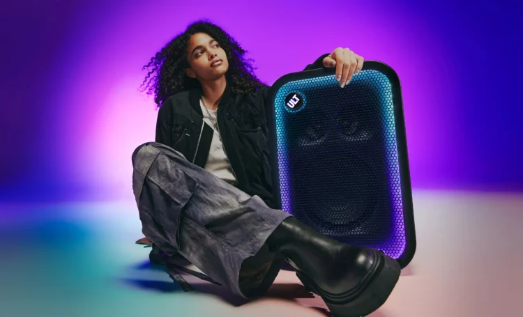 Sony Expands Its ULT POWER SOUND Collection With Two New Speakers 1 Sony ULT TOWER 5 TOWER 7 4