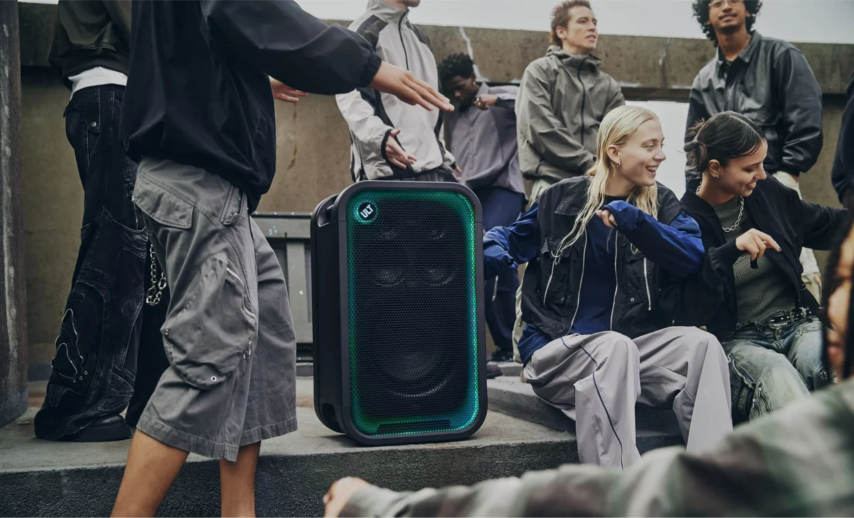 Sony Expands Its ULT POWER SOUND Collection With Two New Speakers 2 Sony ULT TOWER 5 TOWER 7 4