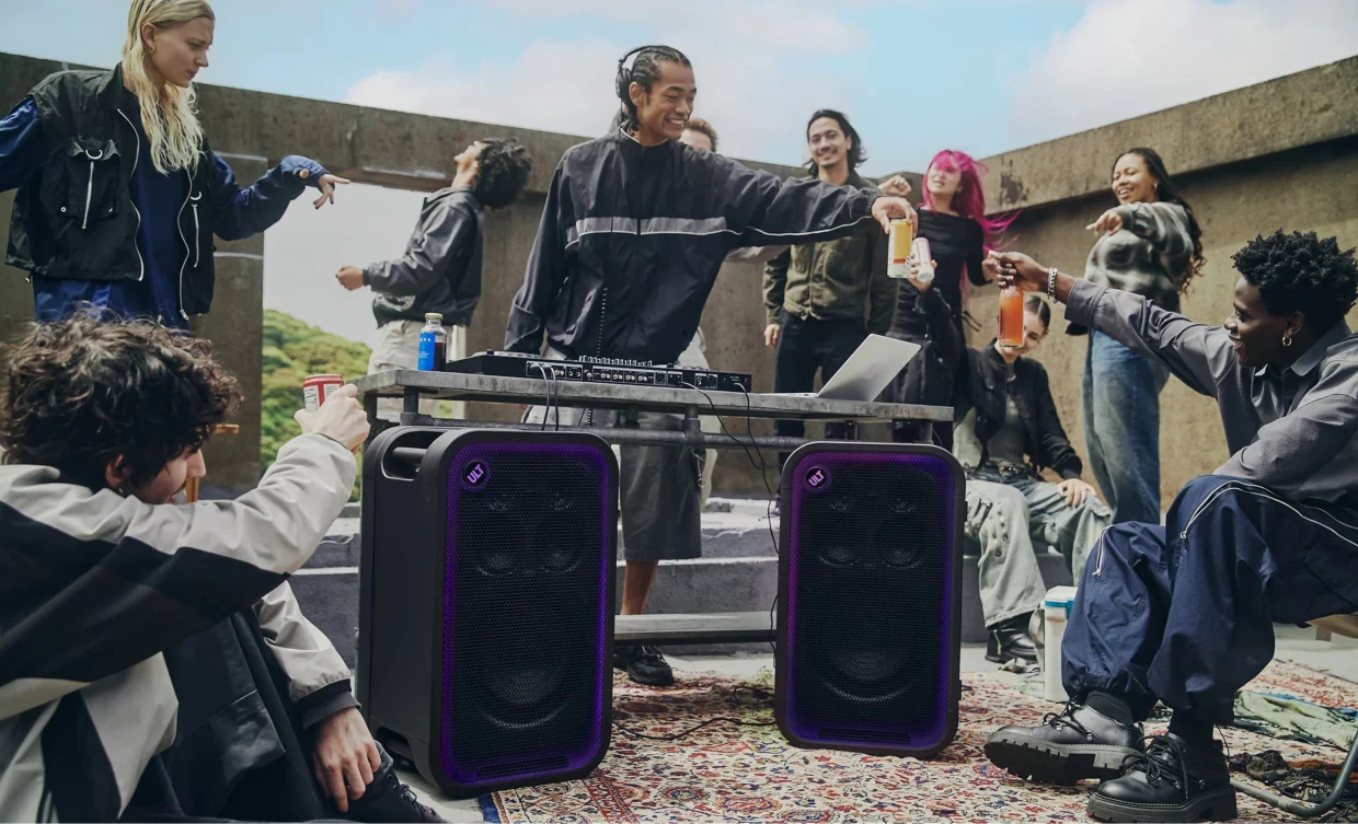 Sony Expands Its ULT POWER SOUND Collection With Two New Speakers 4 Sony ULT TOWER 5 TOWER 7 4