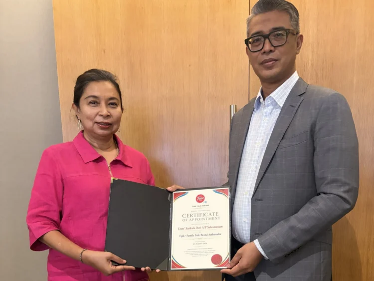 Tune Talk Dato' Sasikala Devi Subramaniam & Mohd Azmi bin Mat Nayan