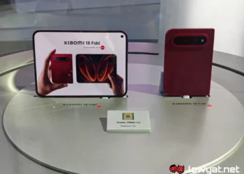 Xiaomi 18 Fold
