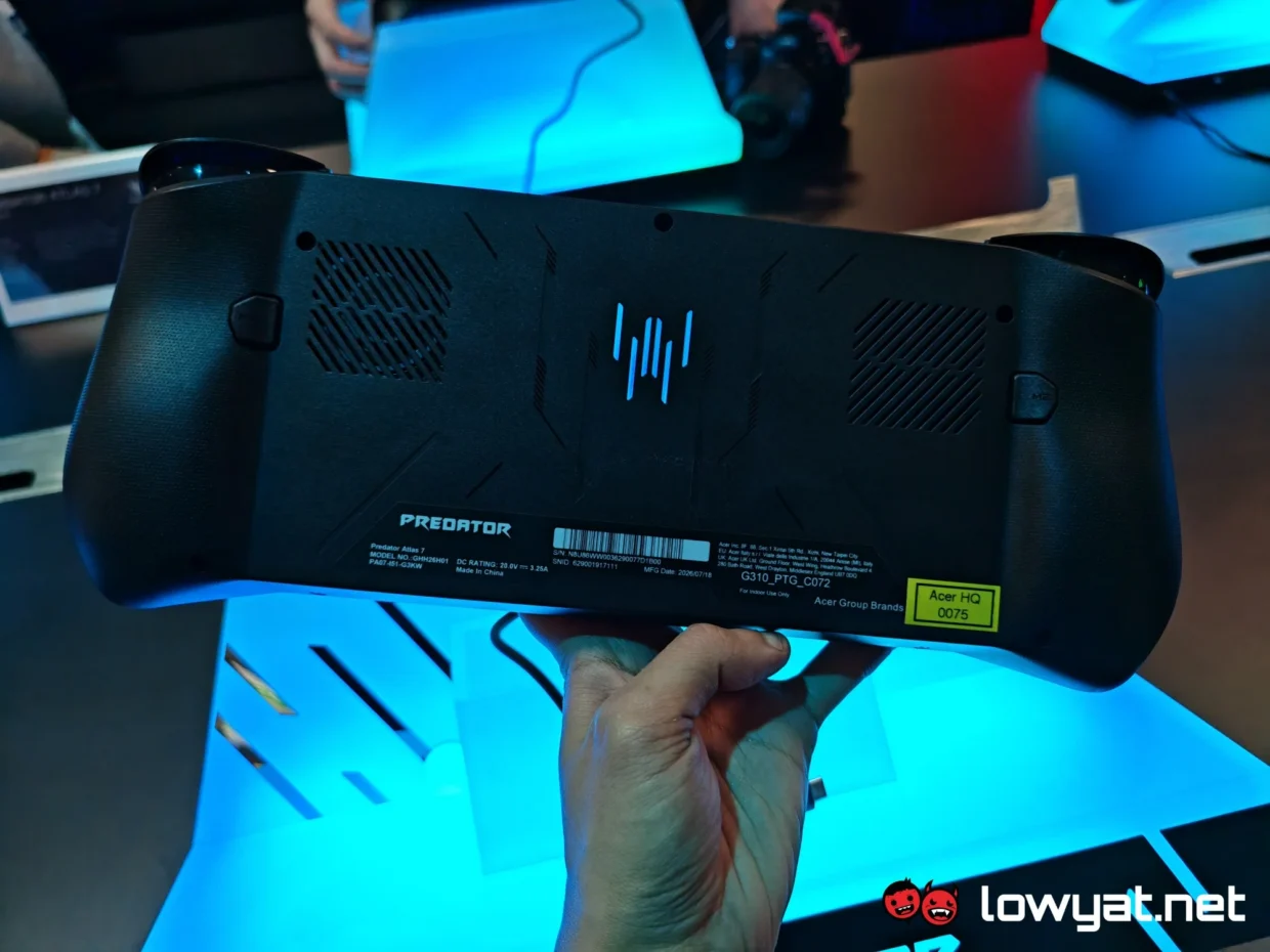 Acer Predator Atlas 7 Hands On: Size Matters 2 Acer Predator Atlas 7