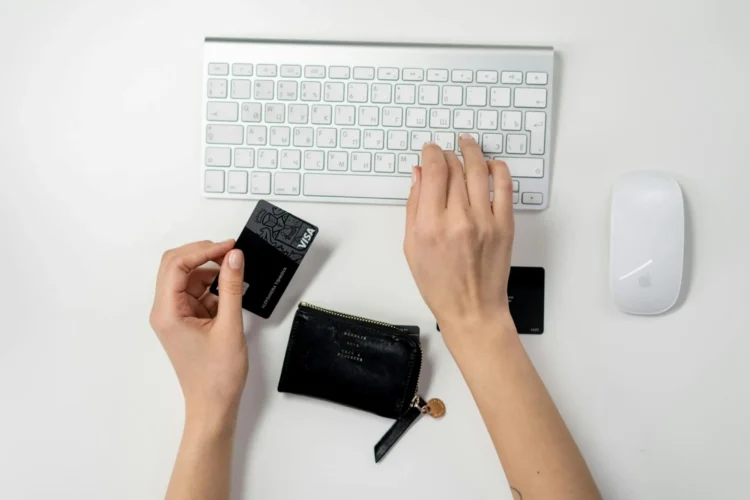 Govt To Tighten E-Commerce Regulation Over Sale Of Prohibited Goods 1 cottonbro online shopping pexels hires e-commerce