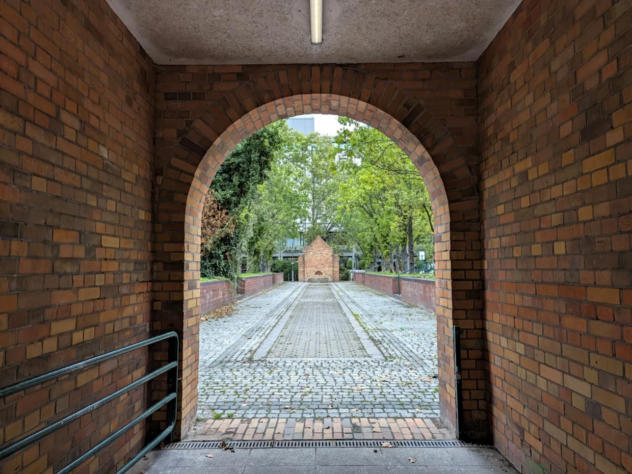Google Pixel 11 Pro Fold Review: A Tensor-y Experience 20 Google Pixel 11 Pro Fold image sample