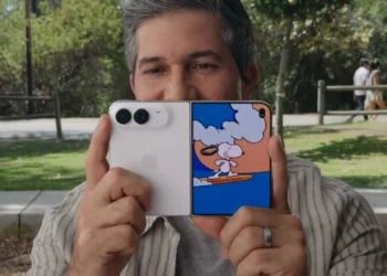 iphone duo launch