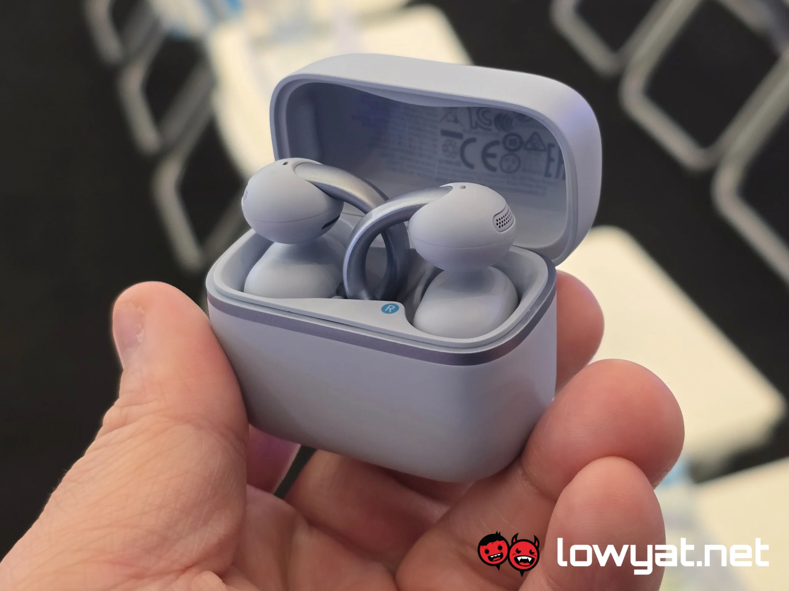Anker Launches New Powerbank, Charging Adapter, And Open-Ear Earclips 17 Anker Soundcore Aeroclip 2 2 scaled