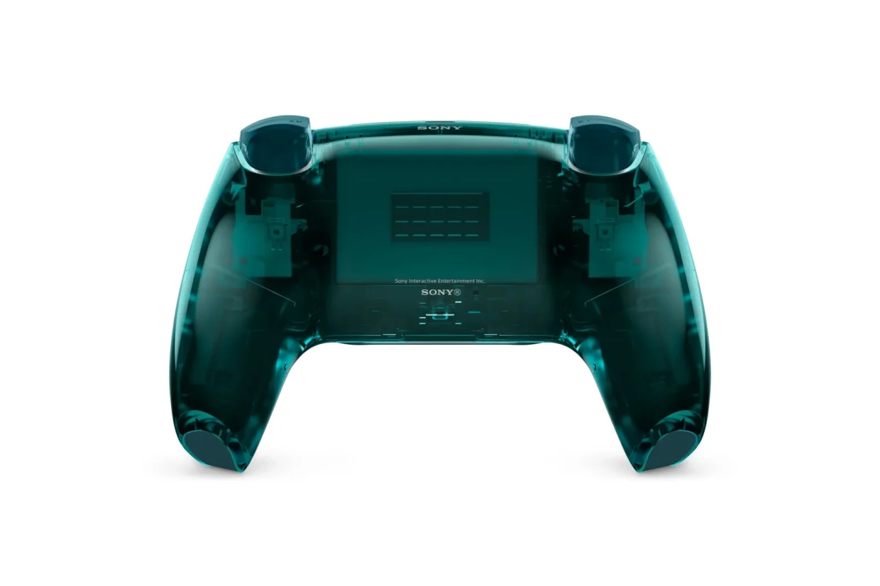 PlayStation Announces Prism Collection DualSense Controllers 4 DualSense Prism Collection DualSense Emerald Green 3