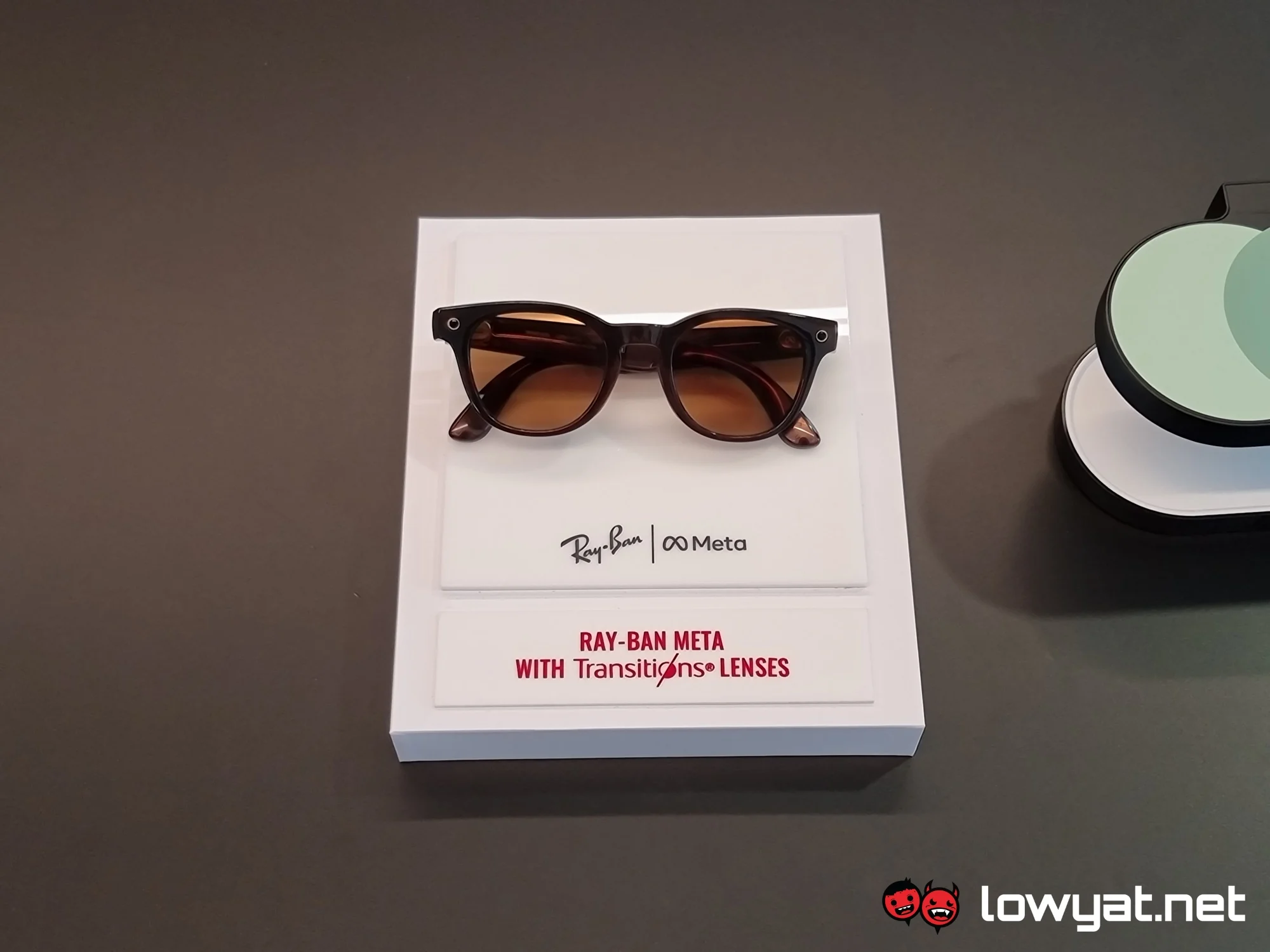 Meta Announces Ray-Ban, Oakley Smart Glasses For Malaysian Market 21 Meta Announces Ray-Ban, Oakley Smart Glasses