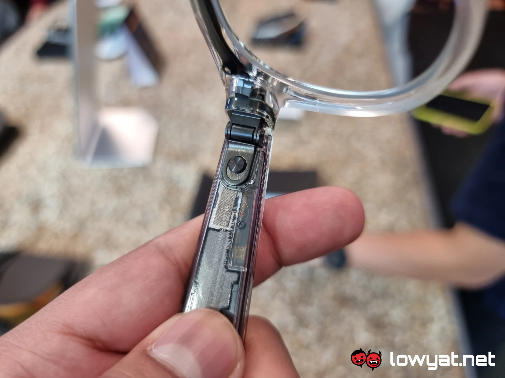 Meta Announces Ray-Ban, Oakley Smart Glasses For Malaysian Market 26 Meta Announces Ray-Ban, Oakley Smart Glasses
