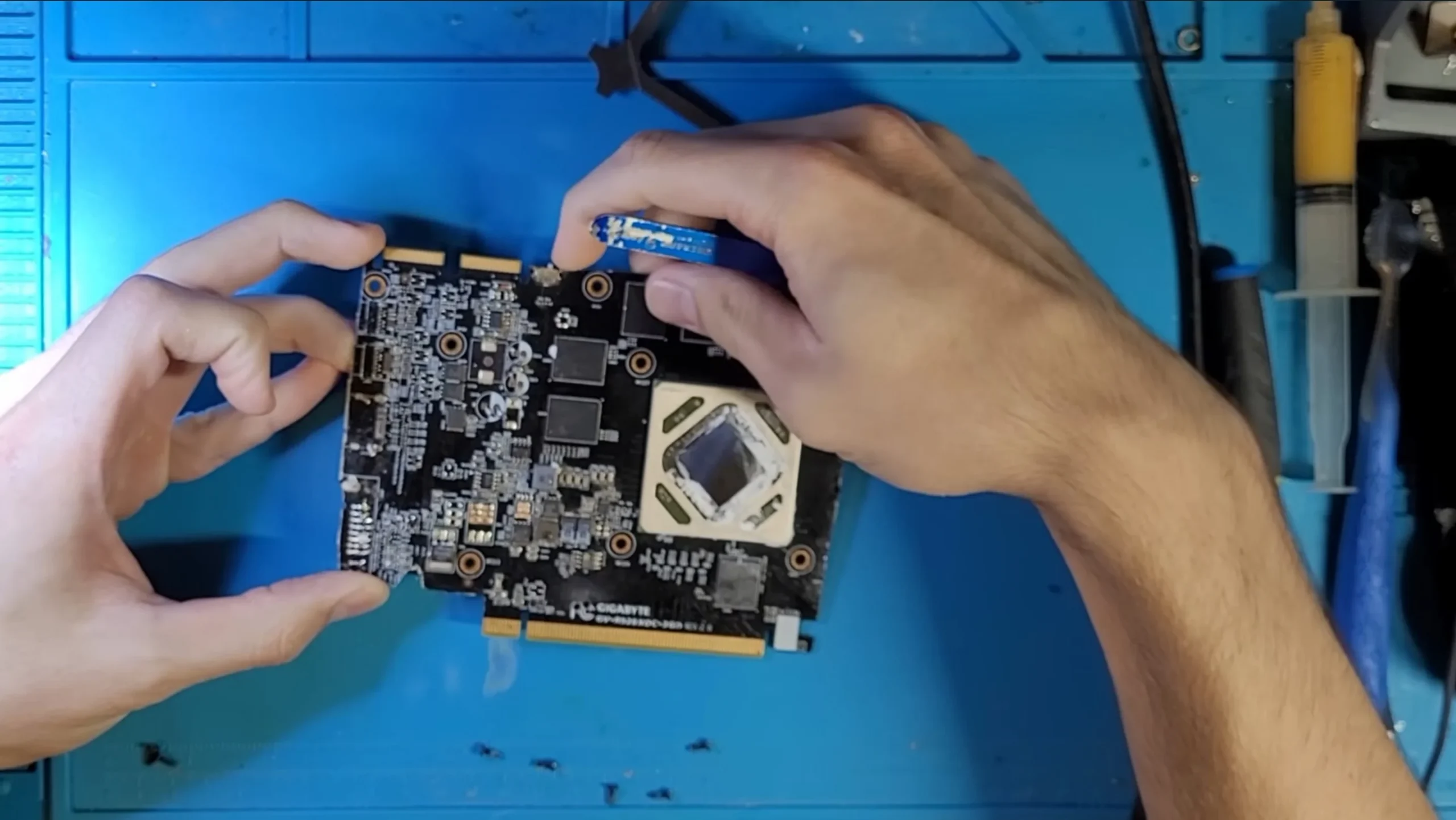 GPU Enthusiast Purchased an “RTX 3090” For US$50; Find Butchered Up Radeon PCB Beneath The Hood 3 Modded RTX 3090 FE Butchered Radeon PCB 2 scaled