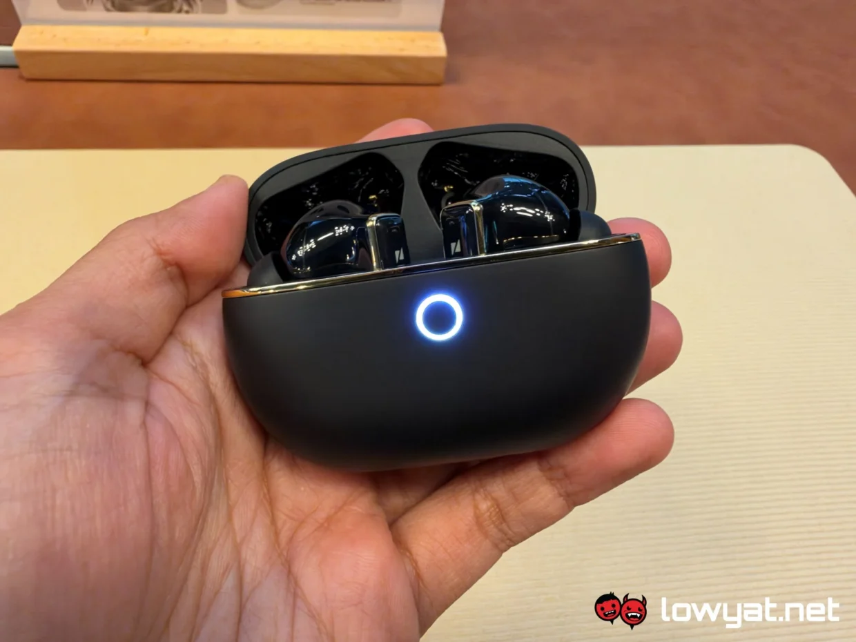 NEXAL Earbuds