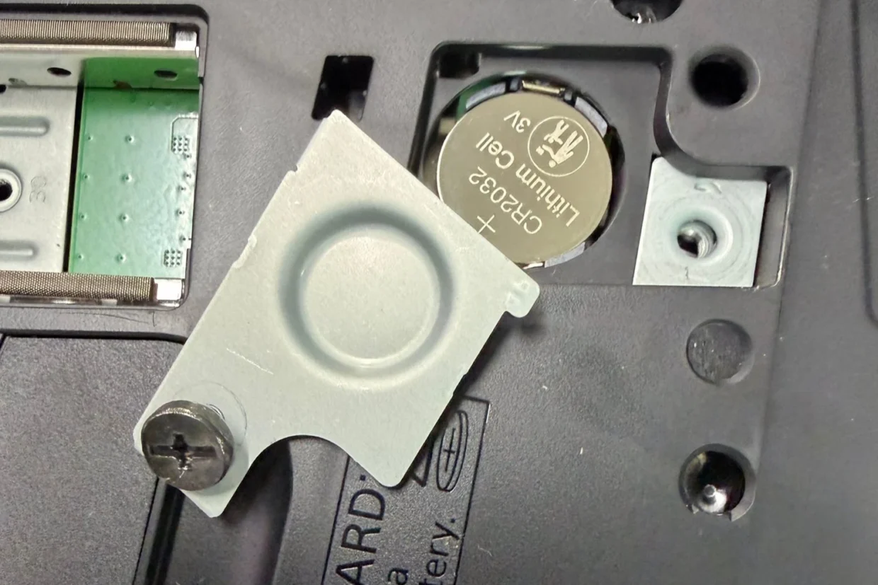 PS5 Slim cooling update CMOS battery