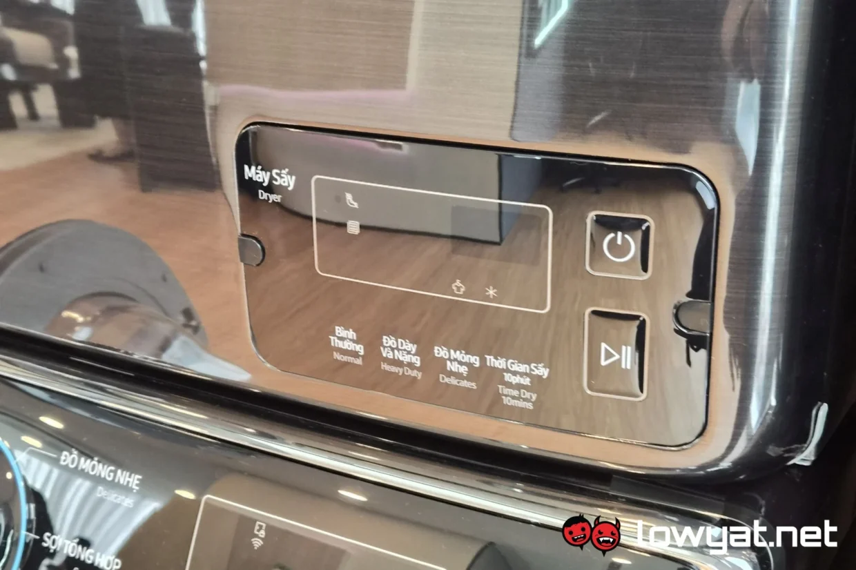 Samsung Launches B2B Washer, Dryer With Stackable Design 8 Samsung Professional Dryer panel