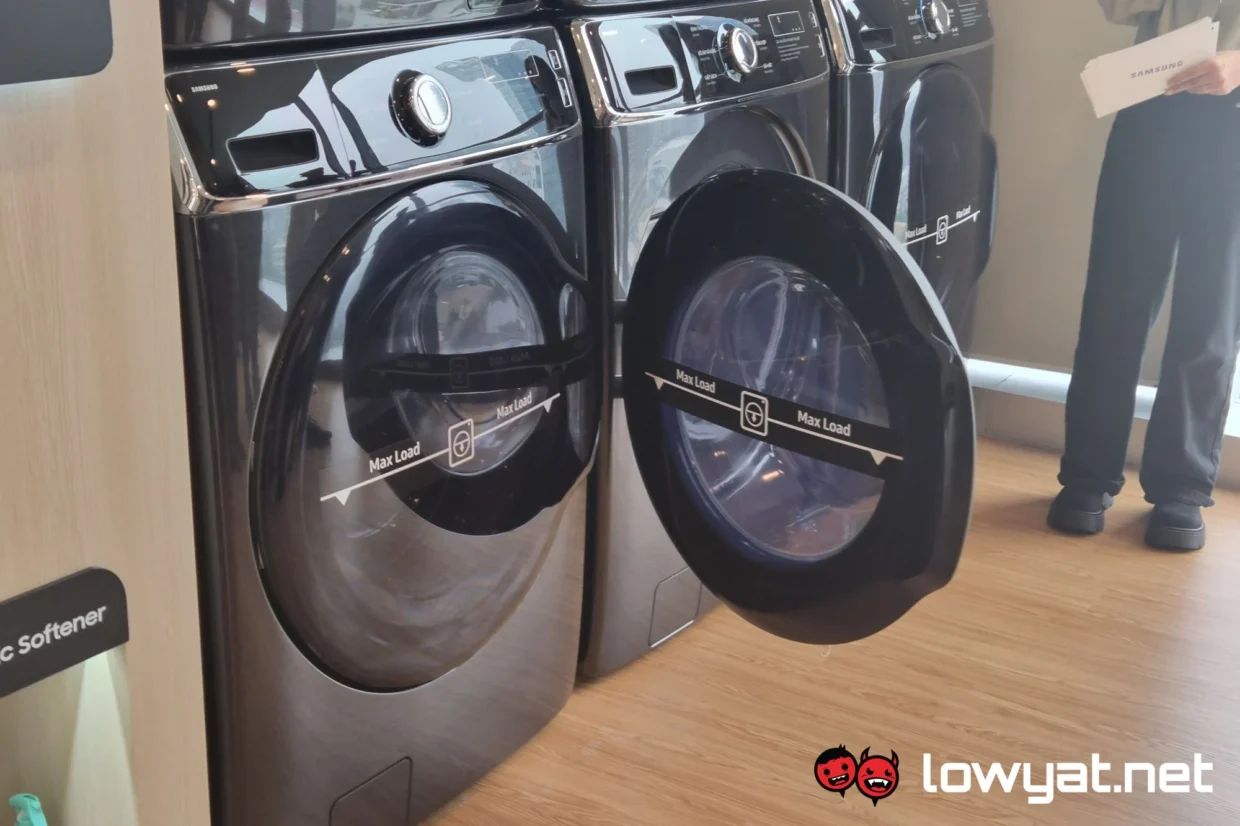 Samsung Launches B2B Washer, Dryer With Stackable Design 3 Samsung Professional Washer open