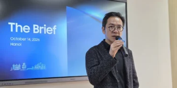 Samsung The Brief Bernard Ang