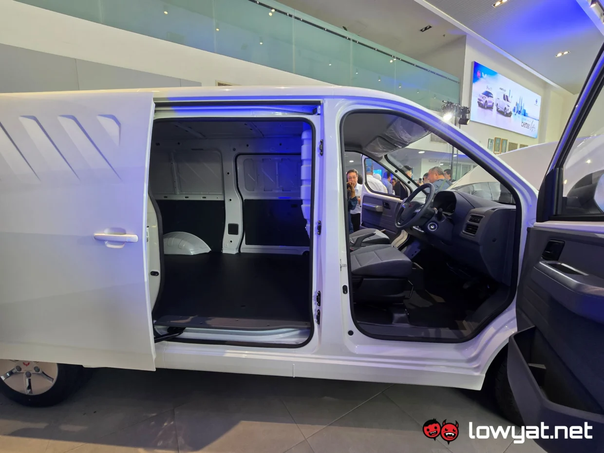TQ Wuling Porta EV Now Officially Available For Booking In Malaysia 6 TQ Wuling Porta EV 10
