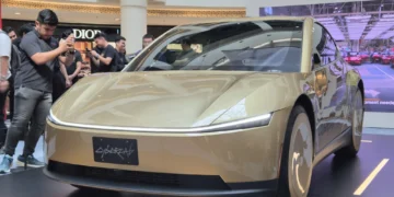 Tesla Cybercab front