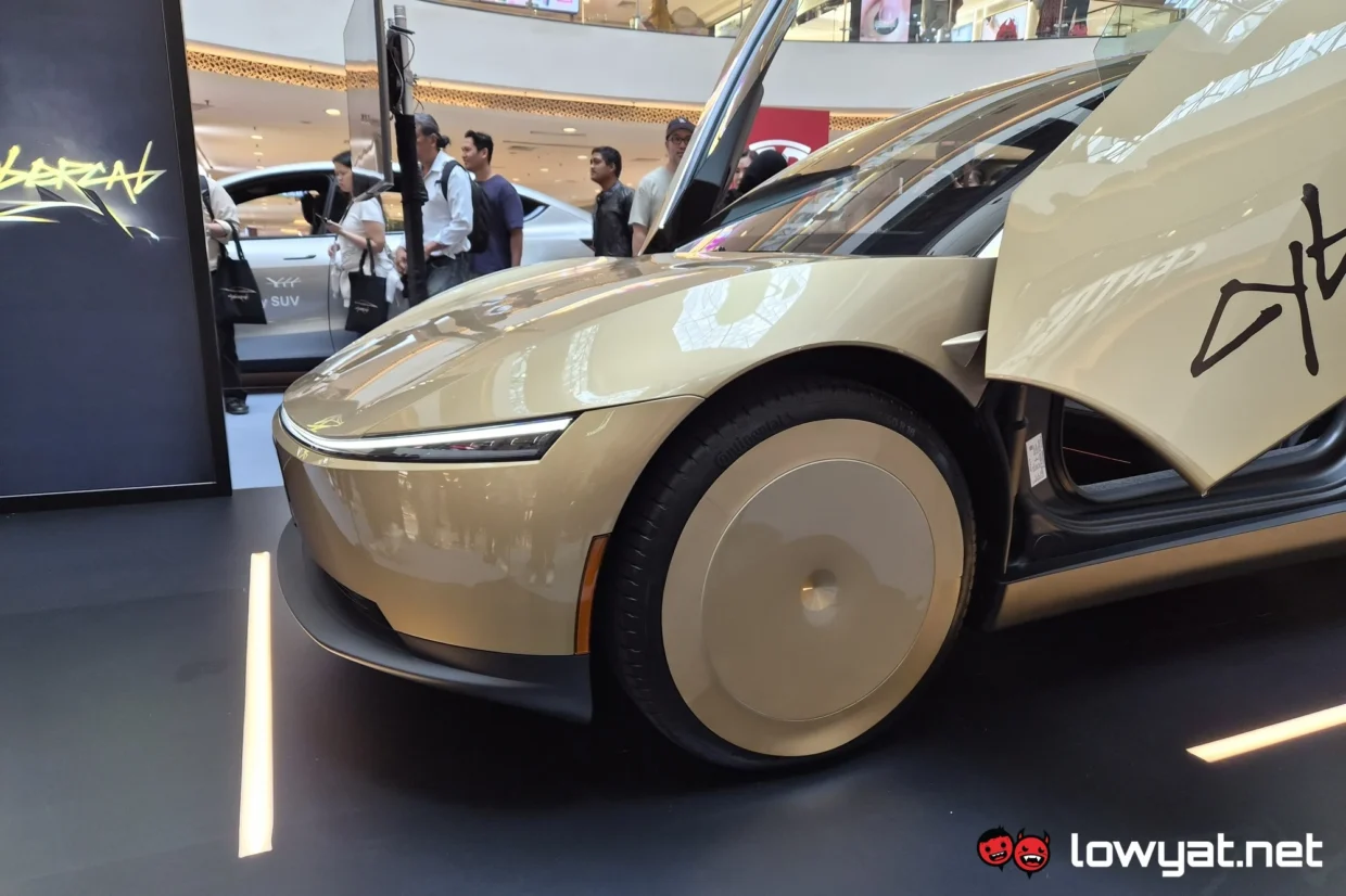 Tesla Cybercab Preview: The Future Is Temporarily Here 3 Tesla Cybercab wheel