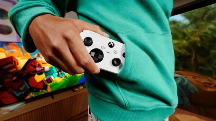 Xbox Pocket-Sized Gamepad
