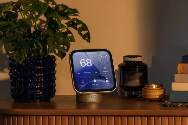 Apple HomeView Debuts With 7-Inch Display And Siri AI 1 apple homeview unveiled