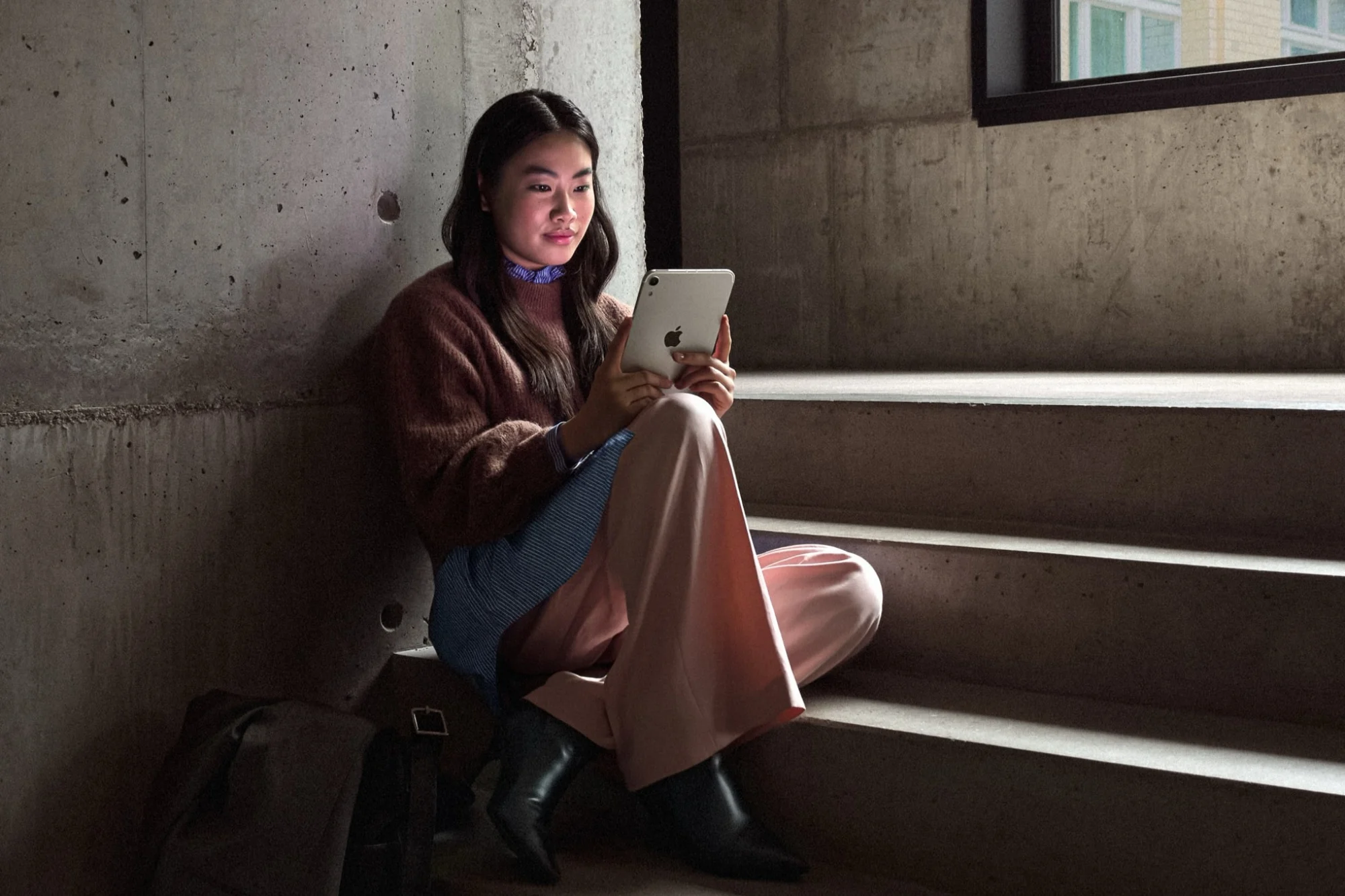 Apple Officially Unveils New iPad mini With OLED Display, A20 Pro Chip 4 Apple iPad mini