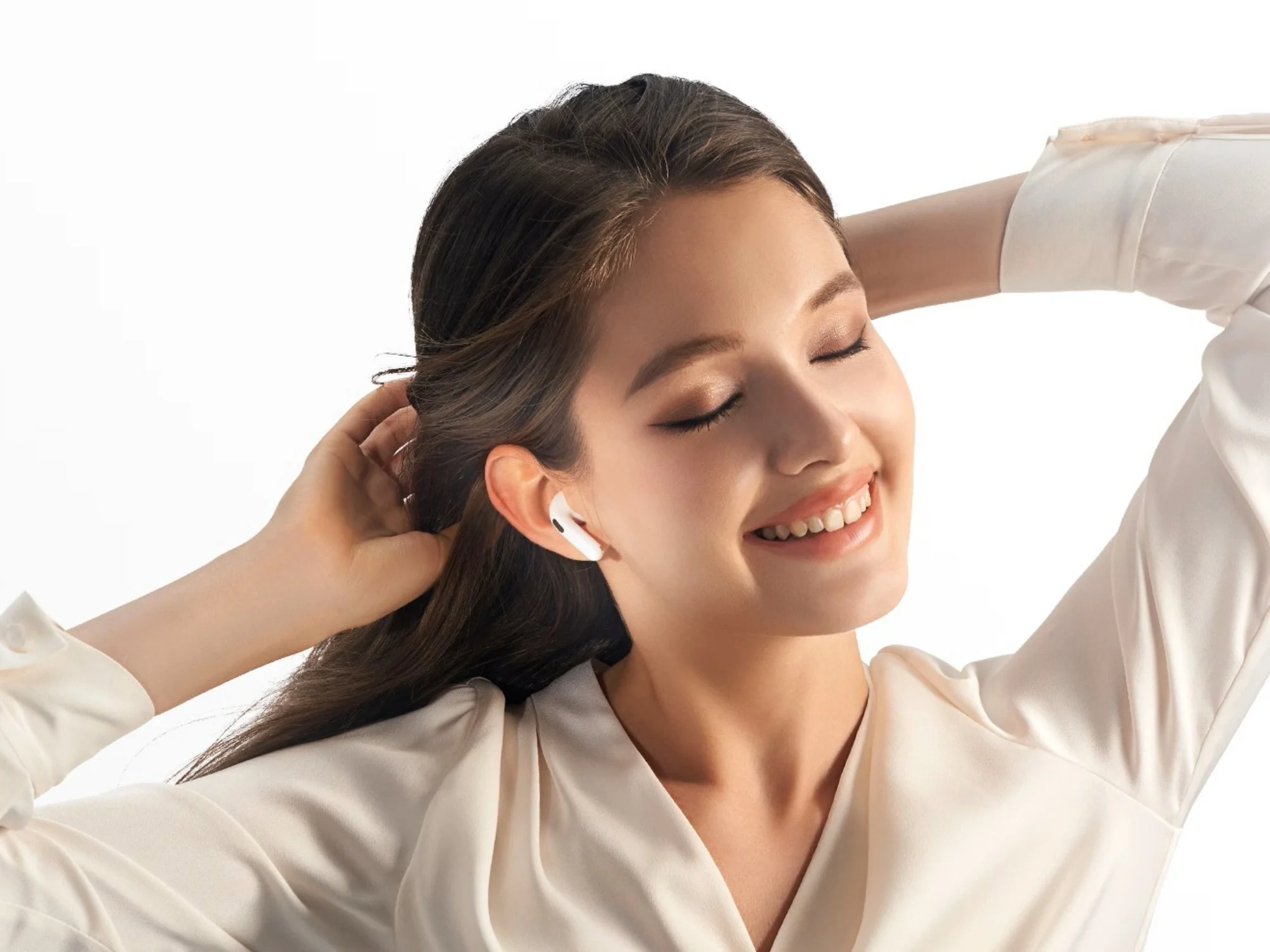 HONOR Officially Unveils Child-Friendly Pad X7b Alongside Affordable Earbuds 4 HONOR Earbuds 5e