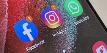 Facebook Instagram WhatsApp Meta Ads Ad