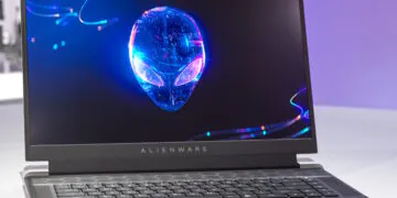 Alienware x16